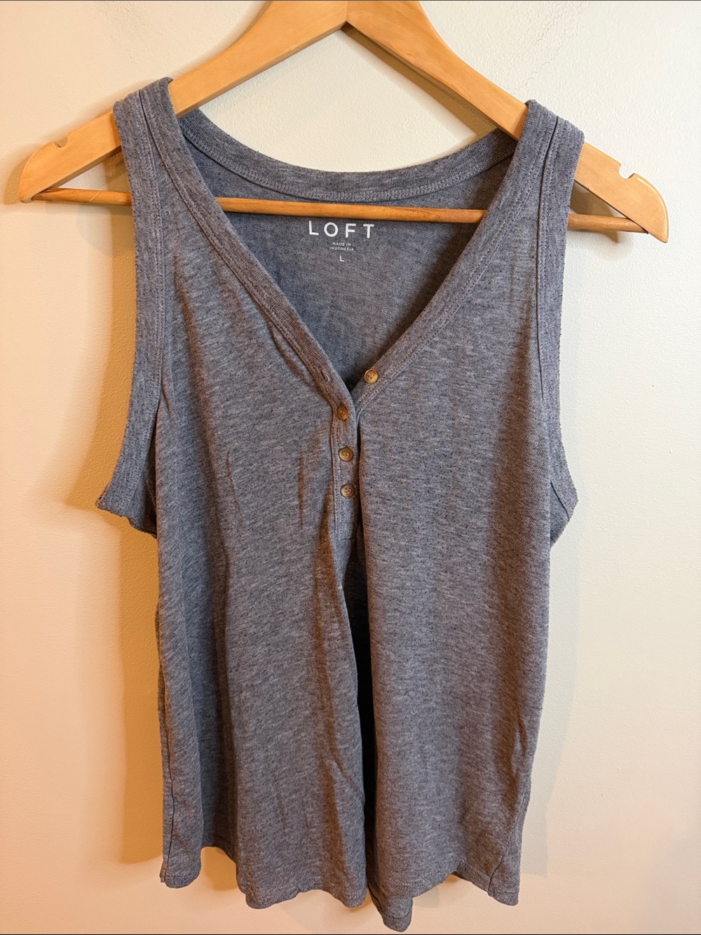 5/$25!! LOFT Cotton Blend Heather Gray Sleeveless Henley Tank